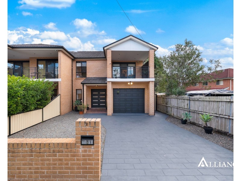 2 Mckevitte Avenue, East Hills NSW 2213