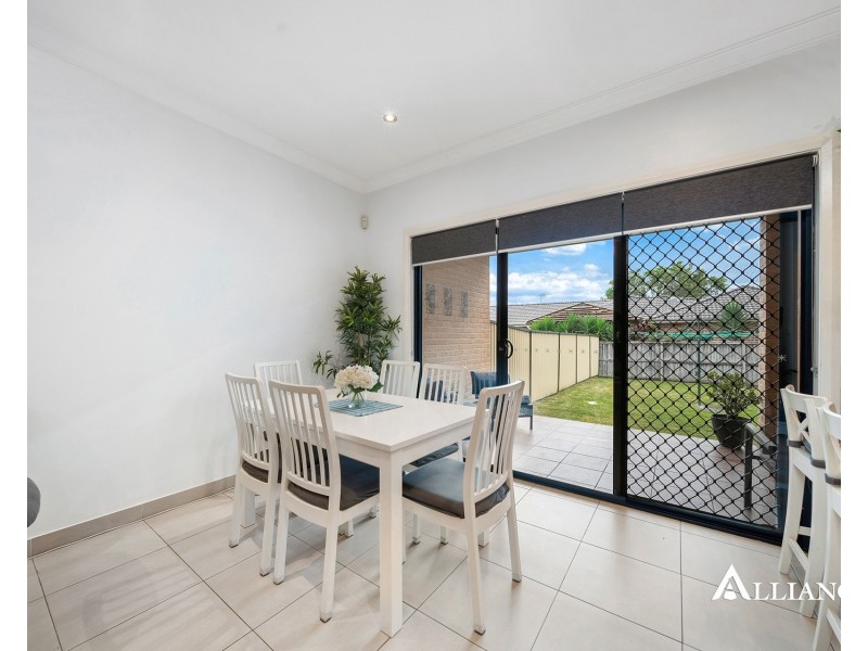 2 Mckevitte Avenue, East Hills NSW 2213