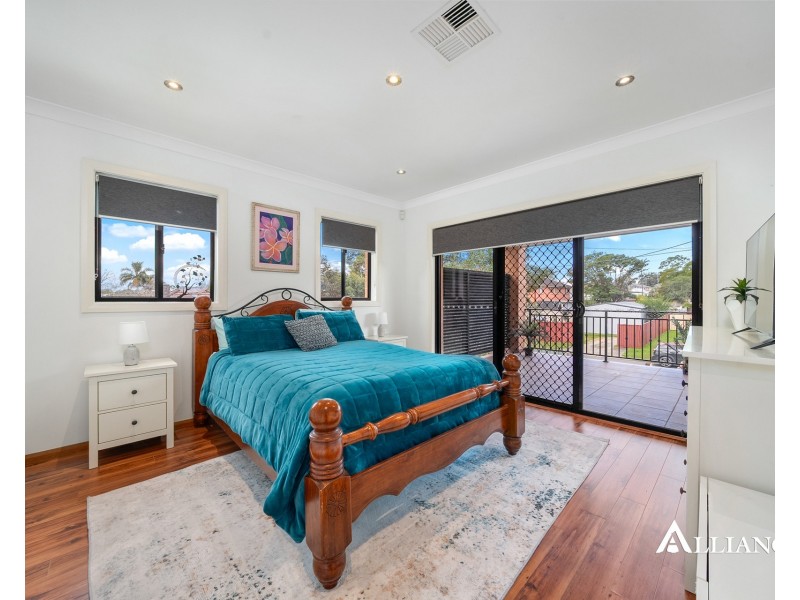 2 Mckevitte Avenue, East Hills NSW 2213