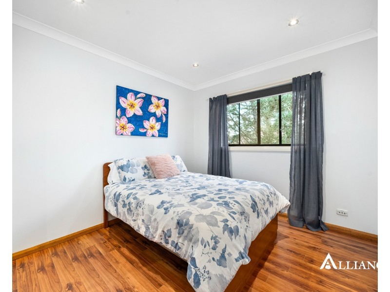 2 Mckevitte Avenue, East Hills NSW 2213
