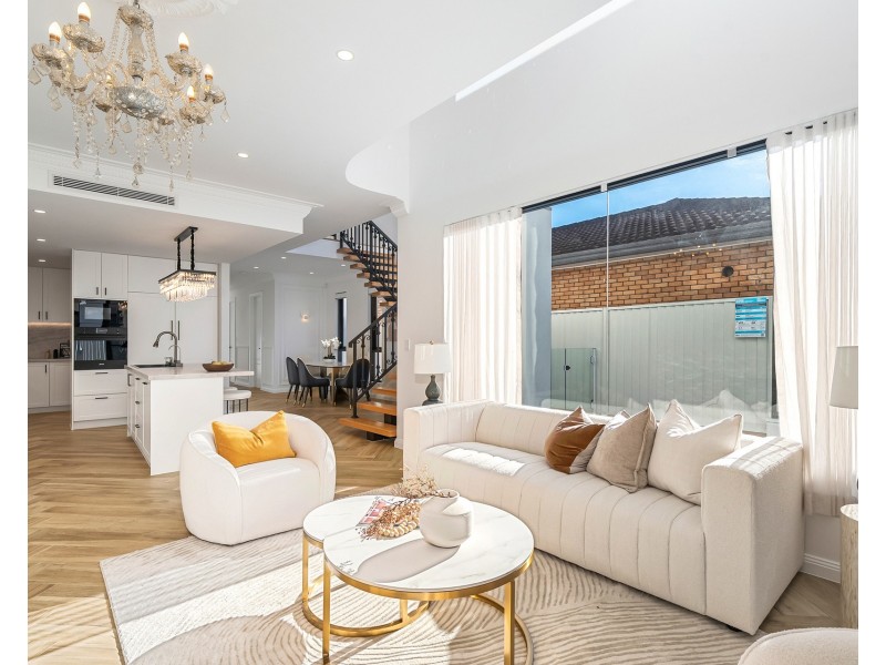 32a Monie Avenue, East Hills NSW 2213