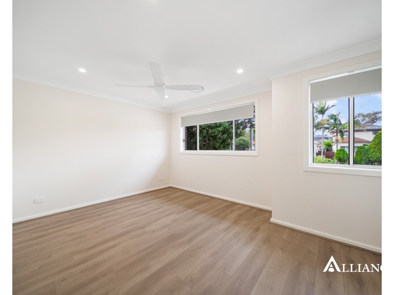 112 Victor Avenue, Picnic Point NSW 2213