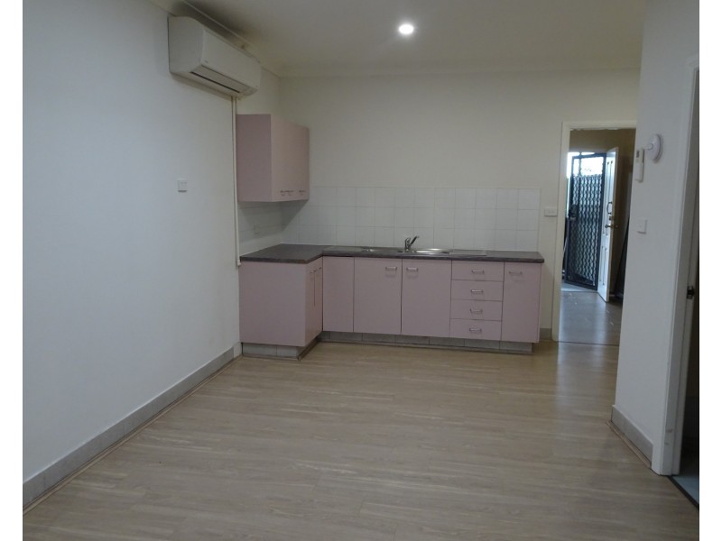 1/182 Tower Street, Panania NSW 2213