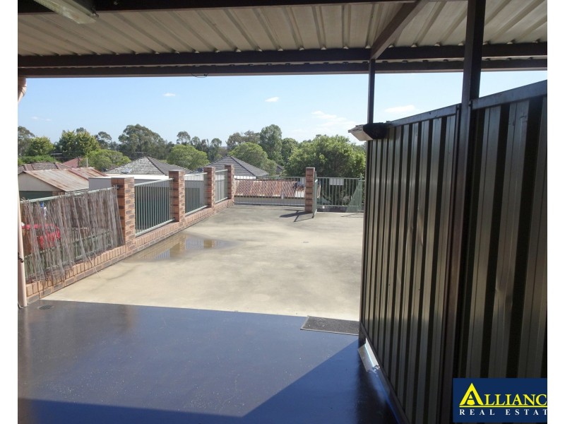 1/182 Tower Street, Panania NSW 2213