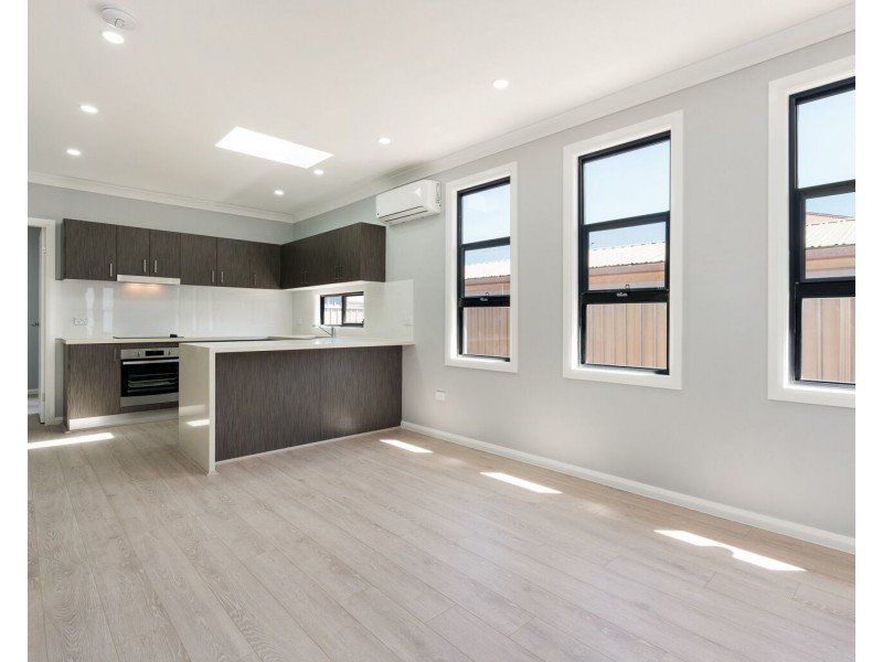 1/2 Freda Street, Panania NSW 2213