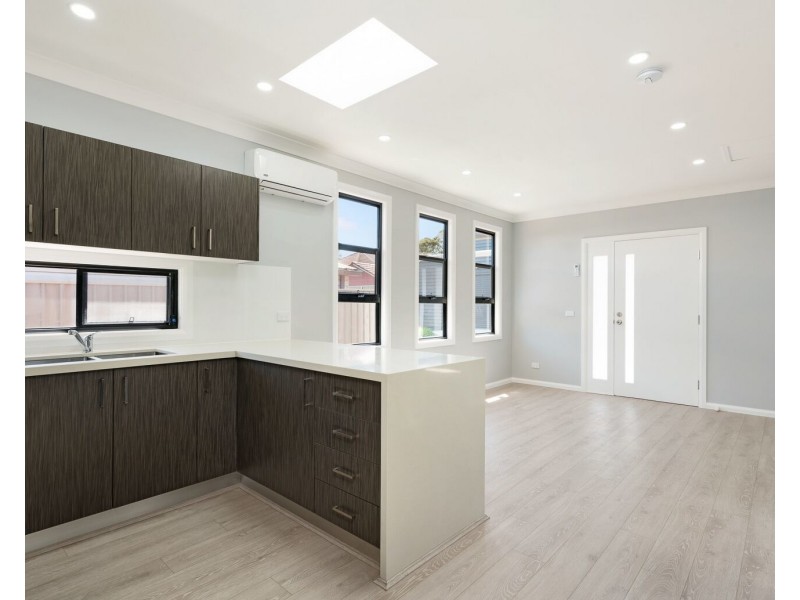1/2 Freda Street, Panania NSW 2213