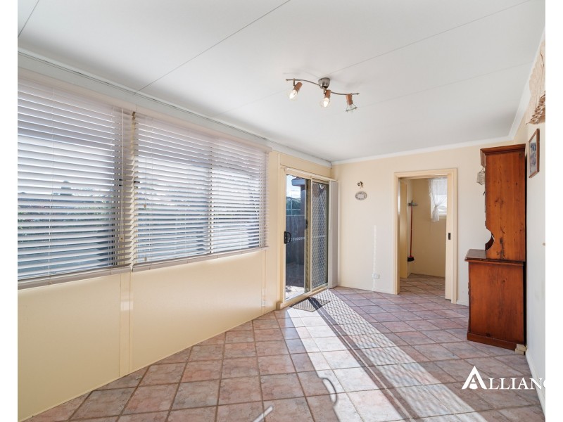 13 Oxley Avenue, Panania NSW 2213