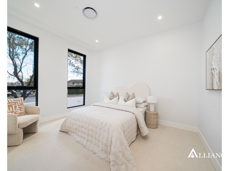 40 Raleigh Road, Milperra NSW 2214