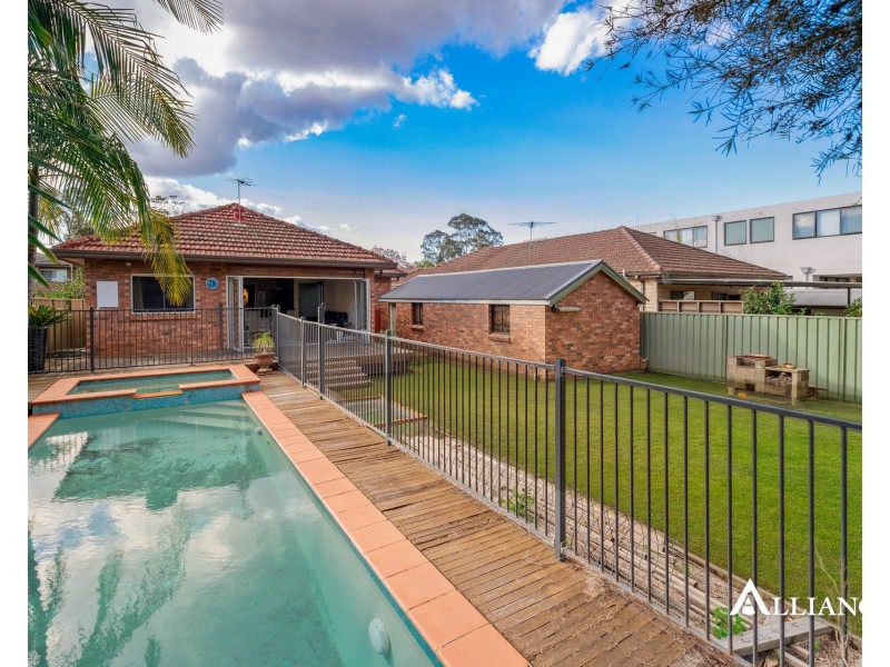 21 Robb Street, Revesby NSW 2212
