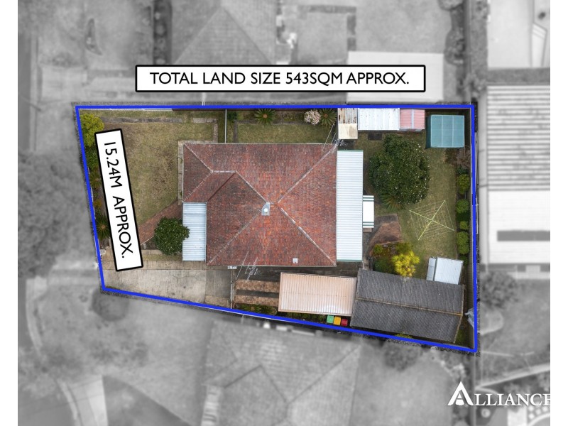 18 Blanc Avenue, East Hills NSW 2213
