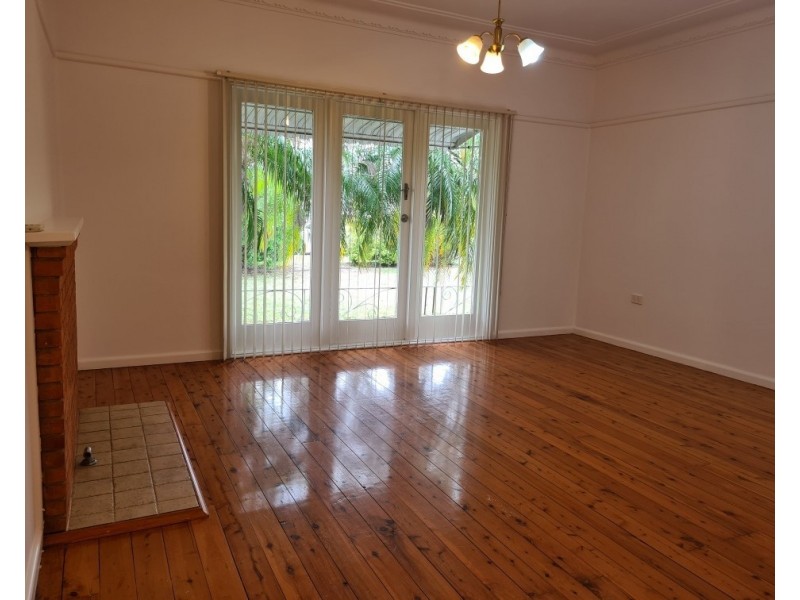21 Alamein Road, Revesby Heights NSW 2212