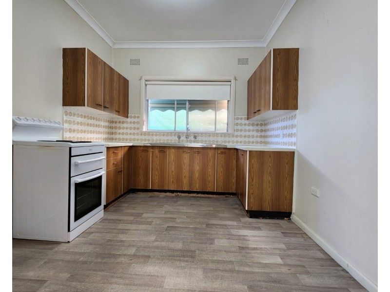 6 Morotai Road, Revesby Heights NSW 2212