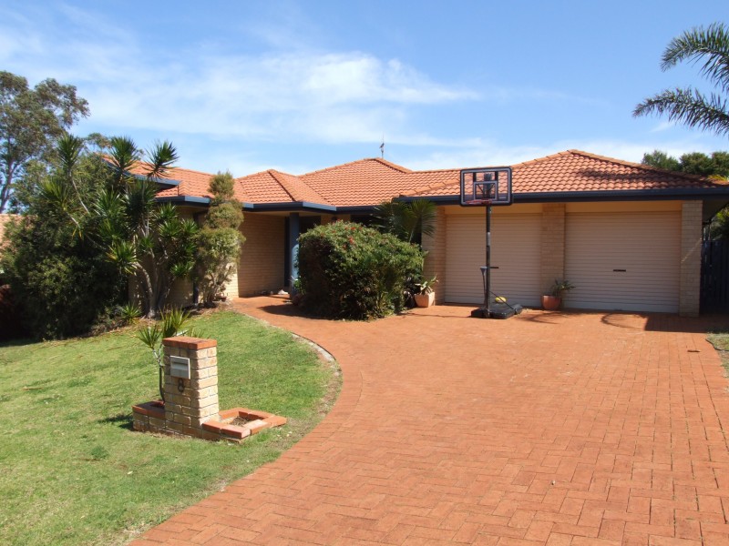8 Chatfield Way, Port Macquarie NSW 2444