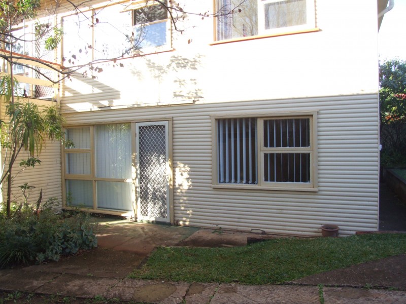 2/11 Crisallen Street, Port Macquarie NSW 2444