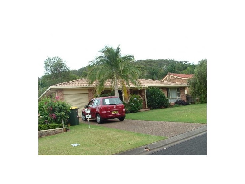 16 Wiruna Road, Port Macquarie NSW 2444