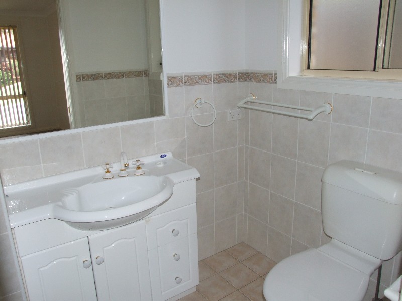 4  Wonga Crescent , Port Macquarie NSW 2444