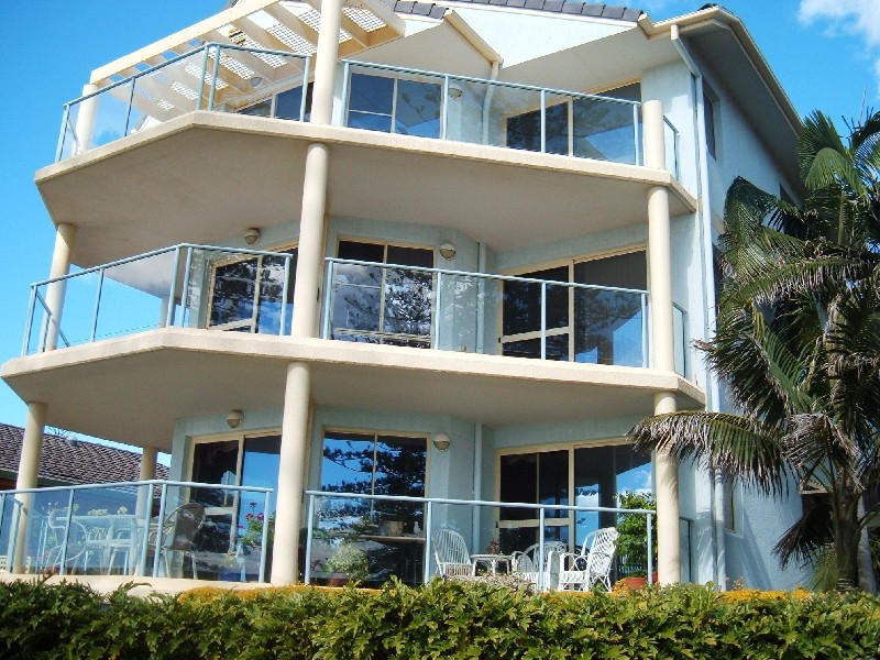 2/4 Stewart Street, Port Macquarie NSW 2444