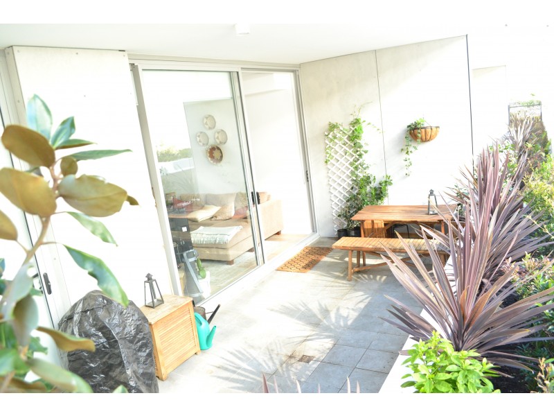 AG04/91 Old South Head Road, Bondi Junction NSW 2022