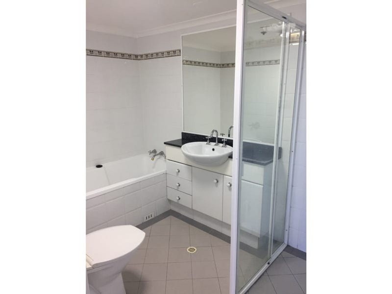 66/2A Hollywood Avenue, Bondi Junction NSW 2022