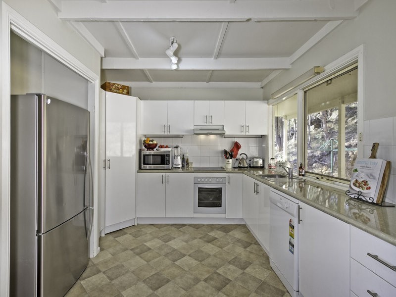 825 River Road, Lower Portland NSW 2756