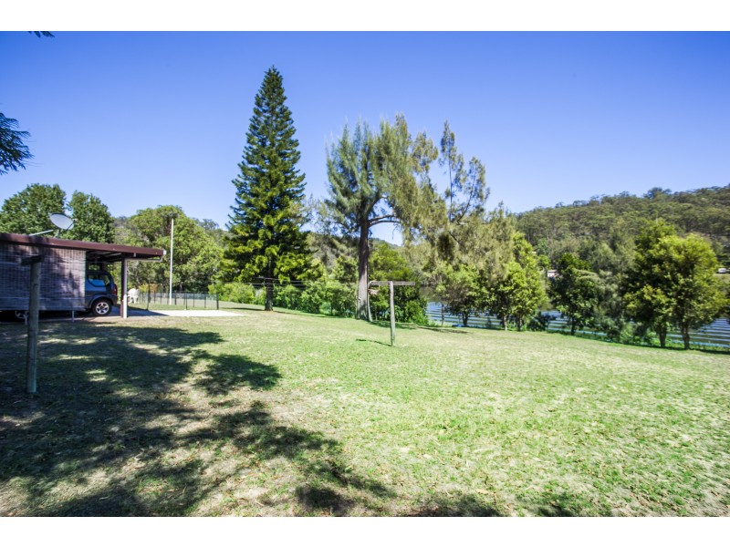 Lower Portland NSW 2756