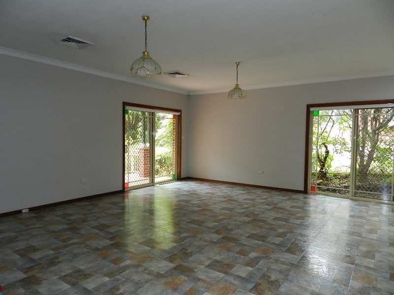 7 Kerrs Road, Castle Hill NSW 2154