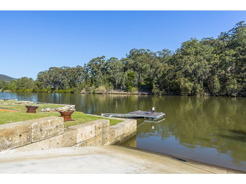 69 Walmsley Road, Lower Macdonald NSW 2775