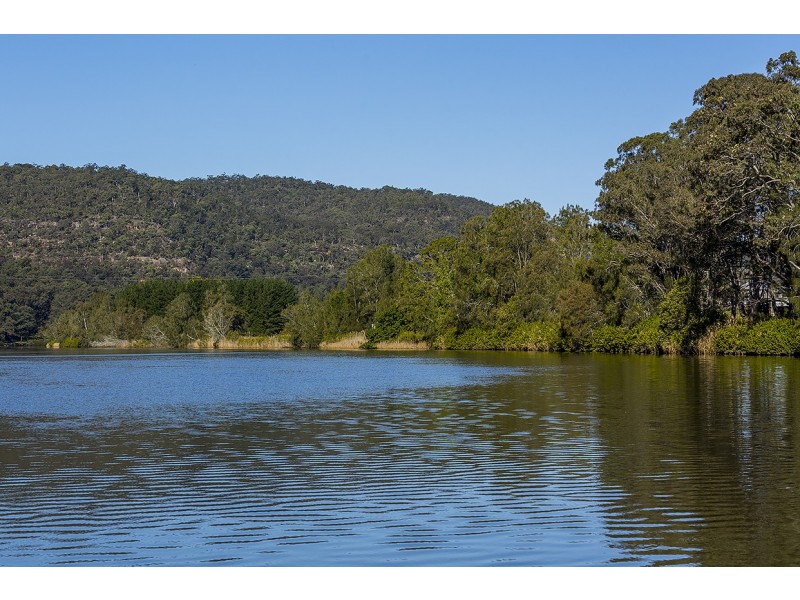 69 Walmsley Road, Lower Macdonald NSW 2775