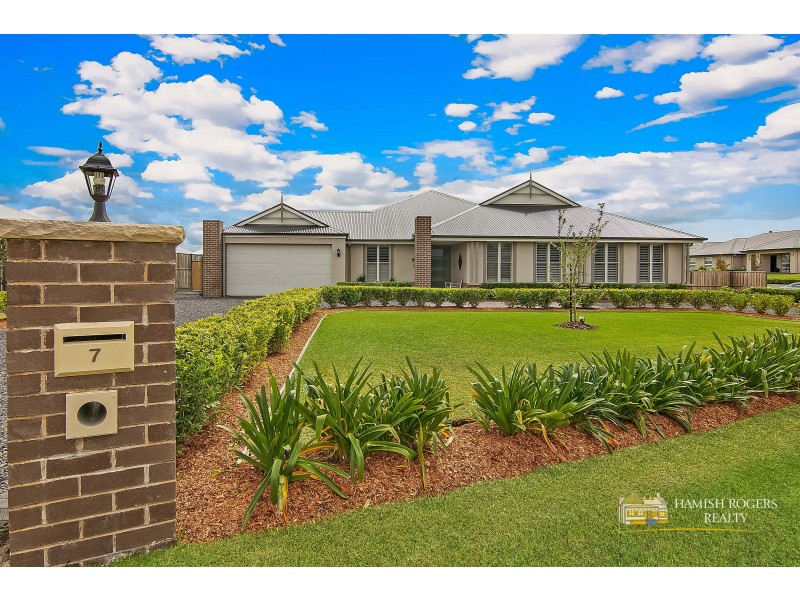 7 Blighton Road, Pitt Town NSW 2756