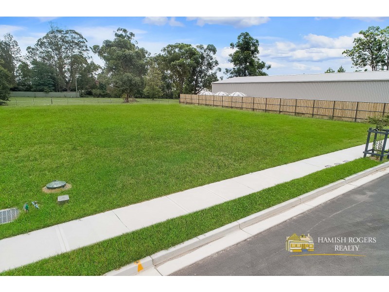 11 Pendergast Street, Pitt Town NSW 2756