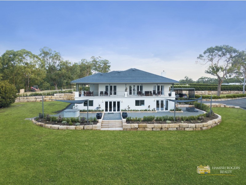 15 Moss Ridge, Sackville North NSW 2756