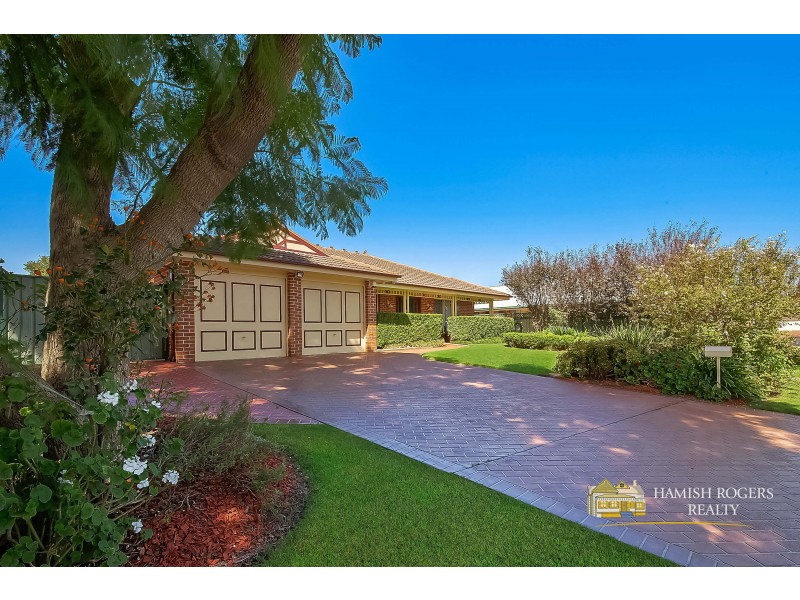 4 Ilma Close, Mcgraths Hill NSW 2756