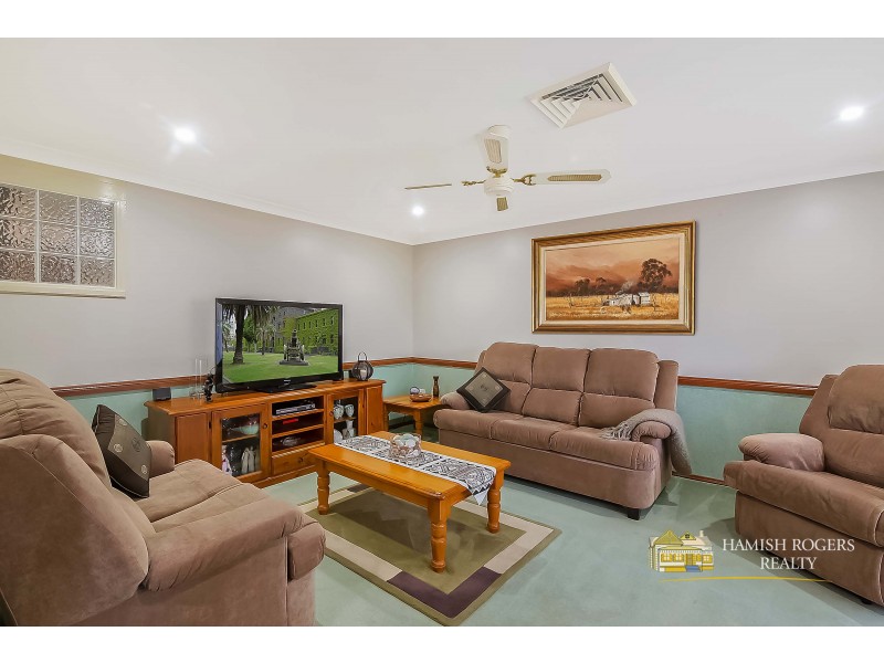 4 Ilma Close, Mcgraths Hill NSW 2756