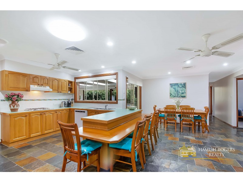 4 Ilma Close, Mcgraths Hill NSW 2756