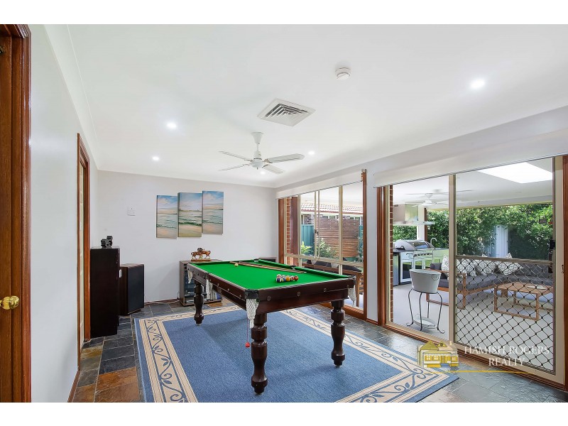4 Ilma Close, Mcgraths Hill NSW 2756
