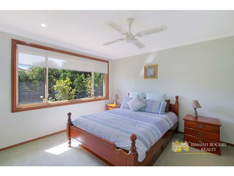 4 Ilma Close, Mcgraths Hill NSW 2756