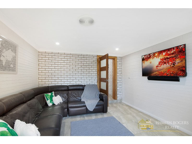 6 Mawson Place, Pitt Town NSW 2756