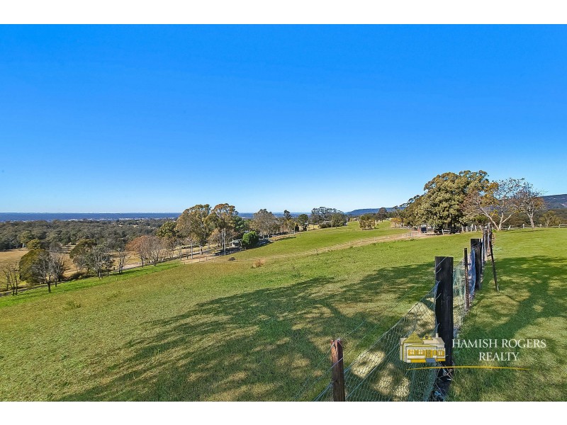 42 Cabbage Tree Road, Grose Vale NSW 2753