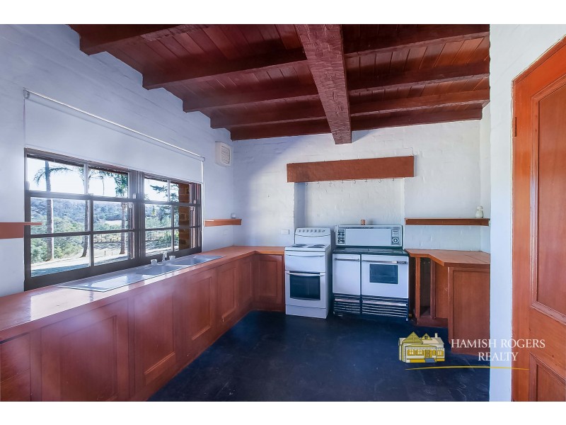 42 Cabbage Tree Road, Grose Vale NSW 2753