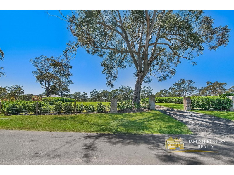 13 Moss Ridge, Sackville North NSW 2756