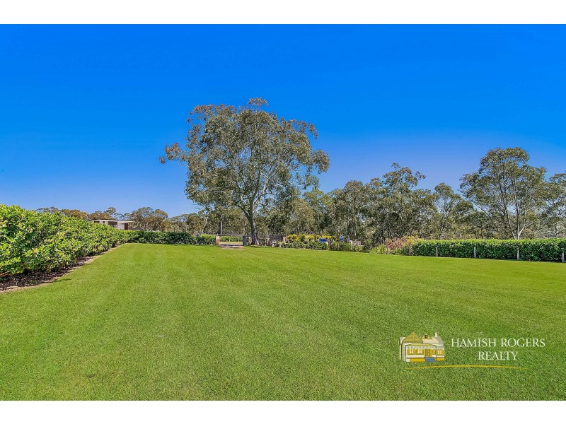13 Moss Ridge, Sackville North NSW 2756