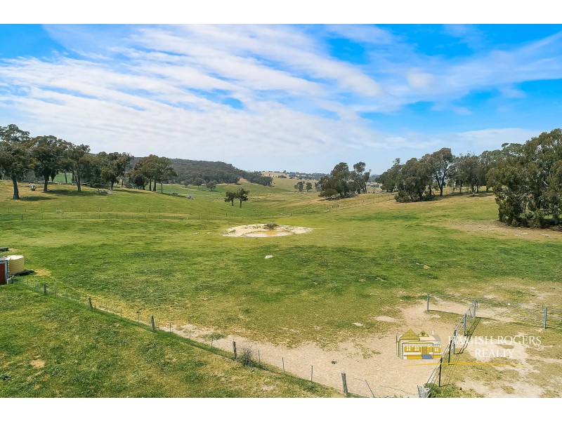 730 Hobbys Yard Road, Hobbys Yards NSW 2795