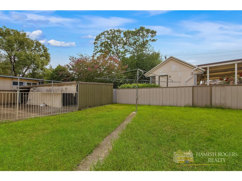 25 Hammers Road, Northmead NSW 2152