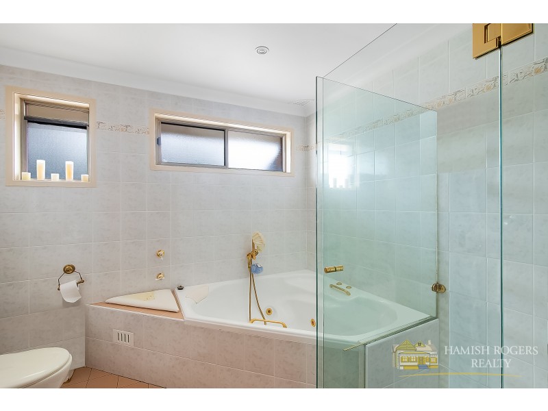 25 Hammers Road, Northmead NSW 2152