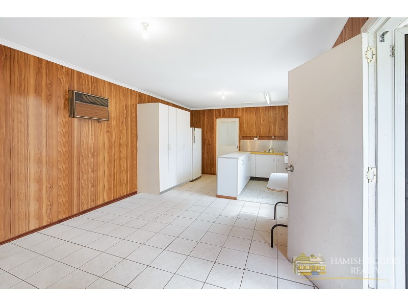 25 Hammers Road, Northmead NSW 2152