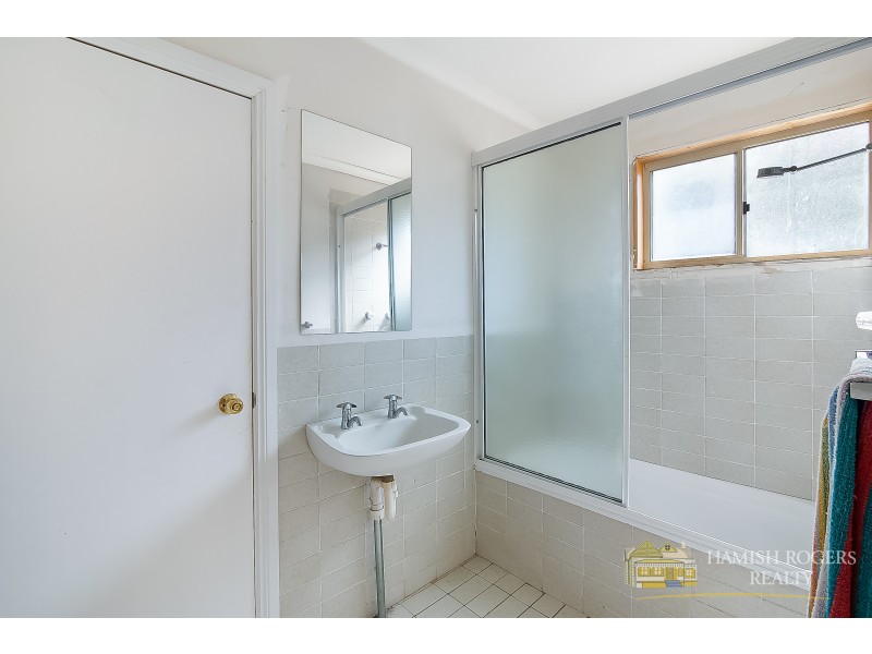 25 Hammers Road, Northmead NSW 2152