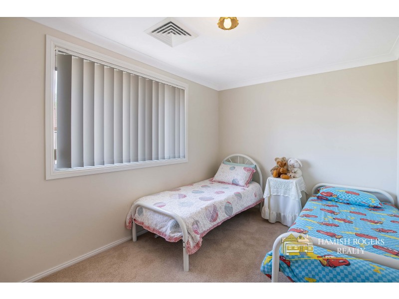 20 Winnifred Road, Mcgraths Hill NSW 2756