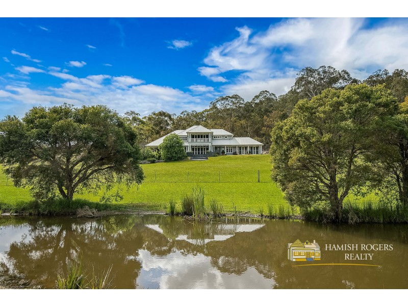 10 Farm Road, Kenthurst NSW 2156