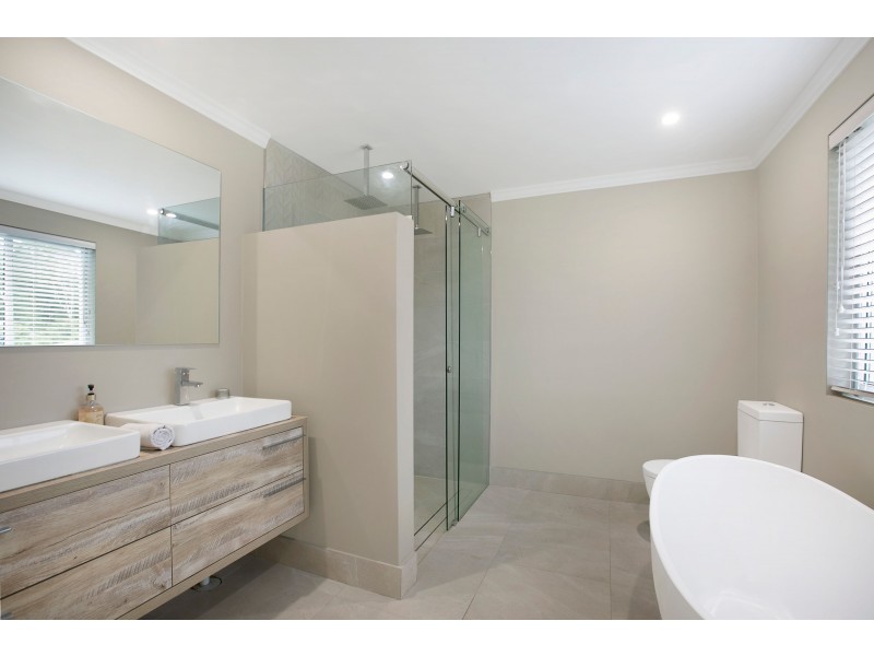 15 Moss Ridge, Sackville North NSW 2756