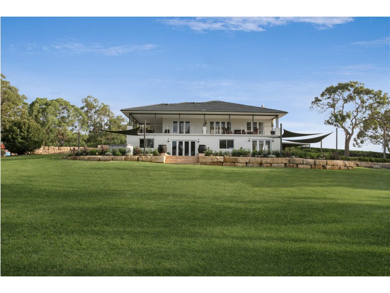 15 Moss Ridge, Sackville North NSW 2756